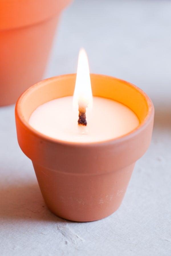Mini Terracotta Candle lit