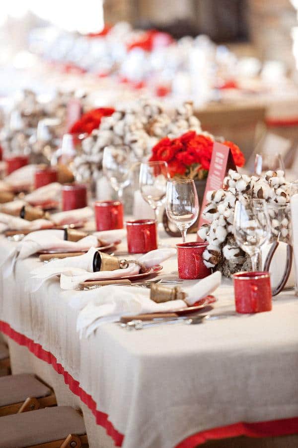 10 Natural Christmas Place Settings – She Keeps a Lovely Home