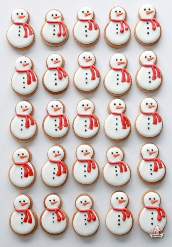 10 Charming Ways For Christmas Cookie Decorating Sugar And Charm