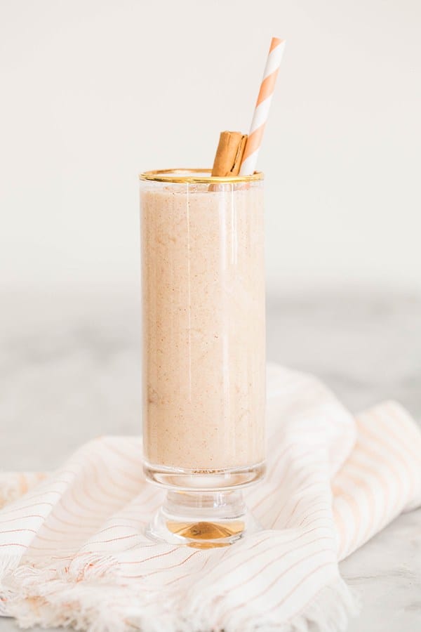 shot of apple pie smoothie in a glass