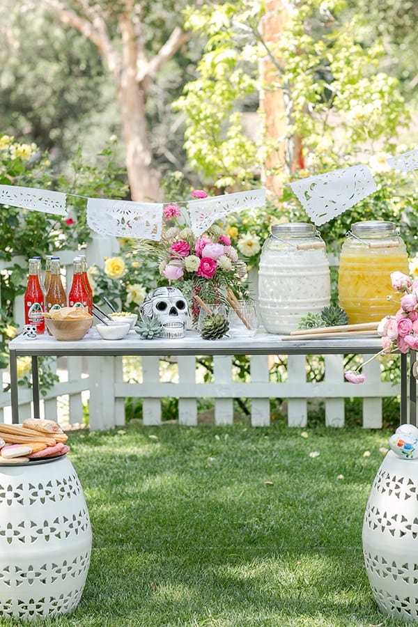 Cinco de Mayo party set-up outside.