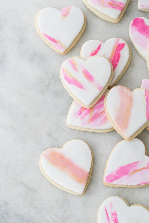 The best sugar cookies with an easy brushstroke design