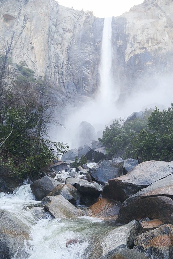 stunning waterfall in Yosemite national park