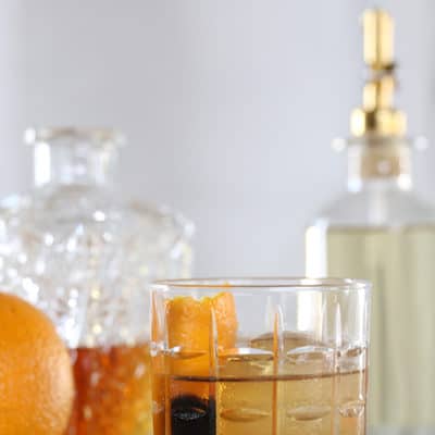how to make a classic old fashioned cocktail - angostura bitters, old fashioned drink recipe, orange slice, bourbon or rye whiskey