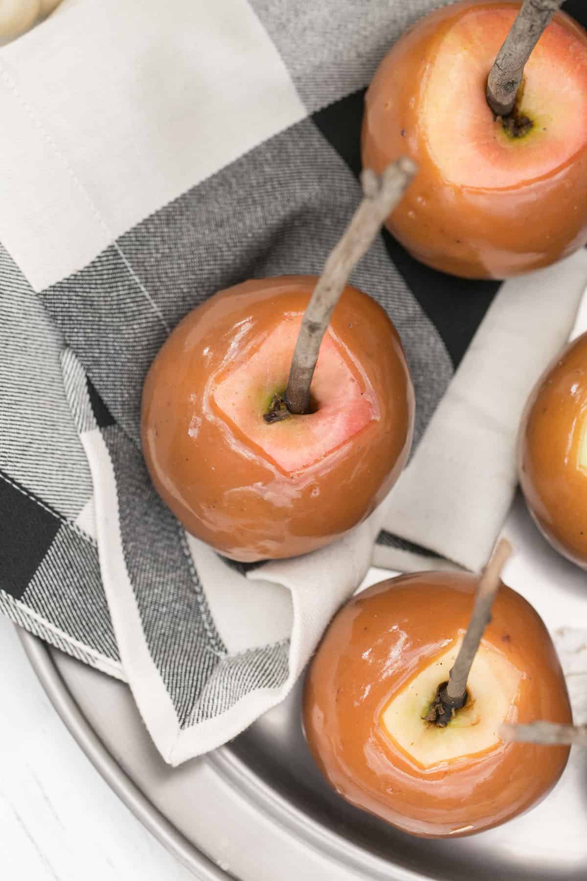 homemade caramel apples