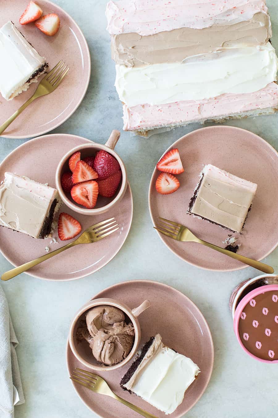 How to Make a Neapolitan Sheet Cake