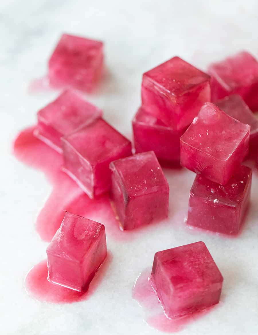 how to make pink ice cubes