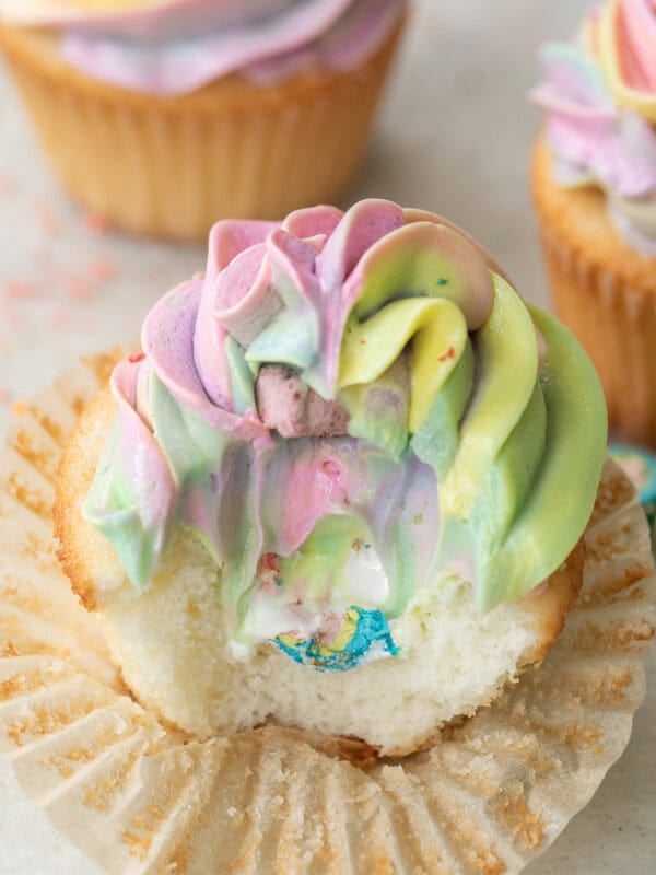 Lucky Charms cupcakes with marshmallow center