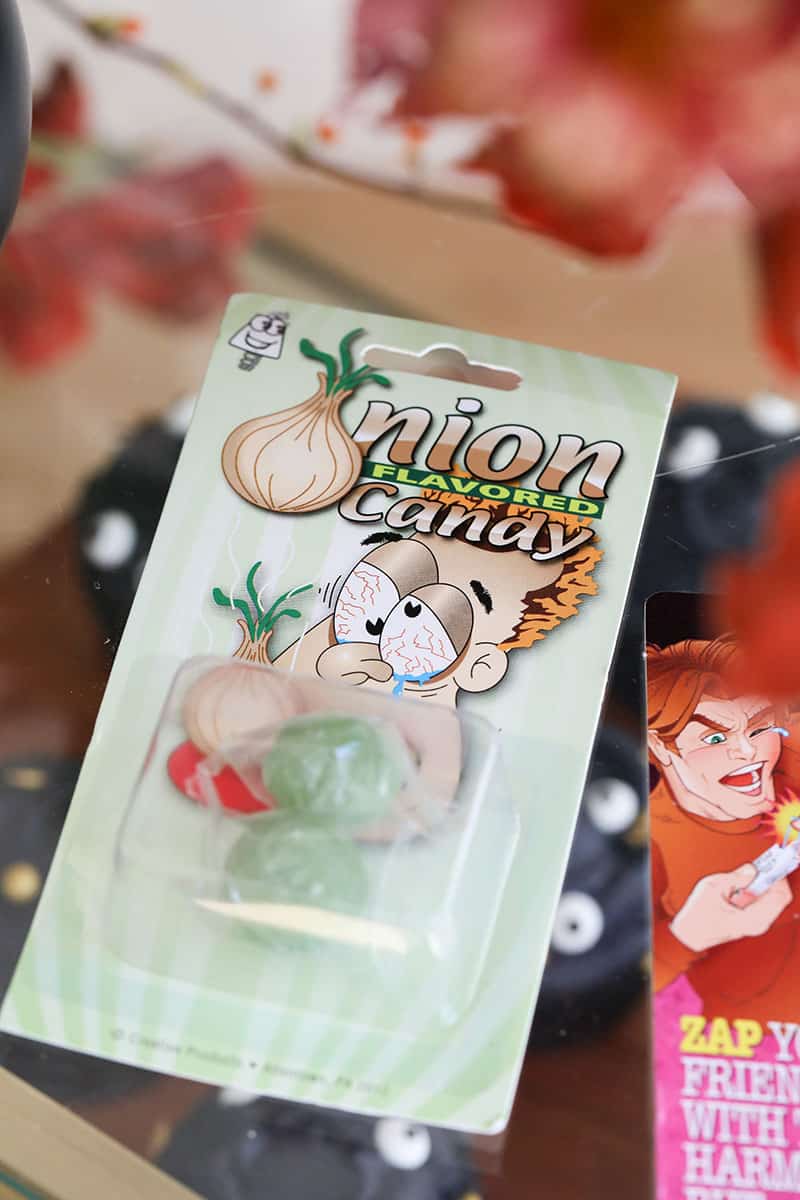 Onion candy in package