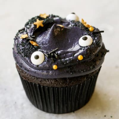 black velvet cupcakes made with cake flour