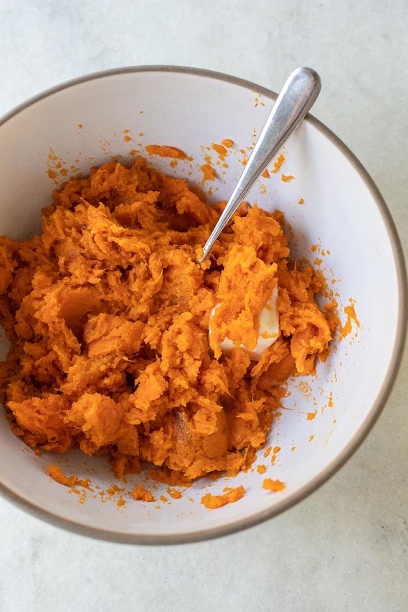 Mashed sweet potatoes with butter