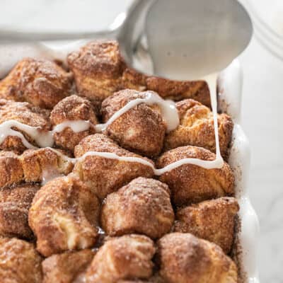 How to Make Delicious and Easy Monkey Bread!