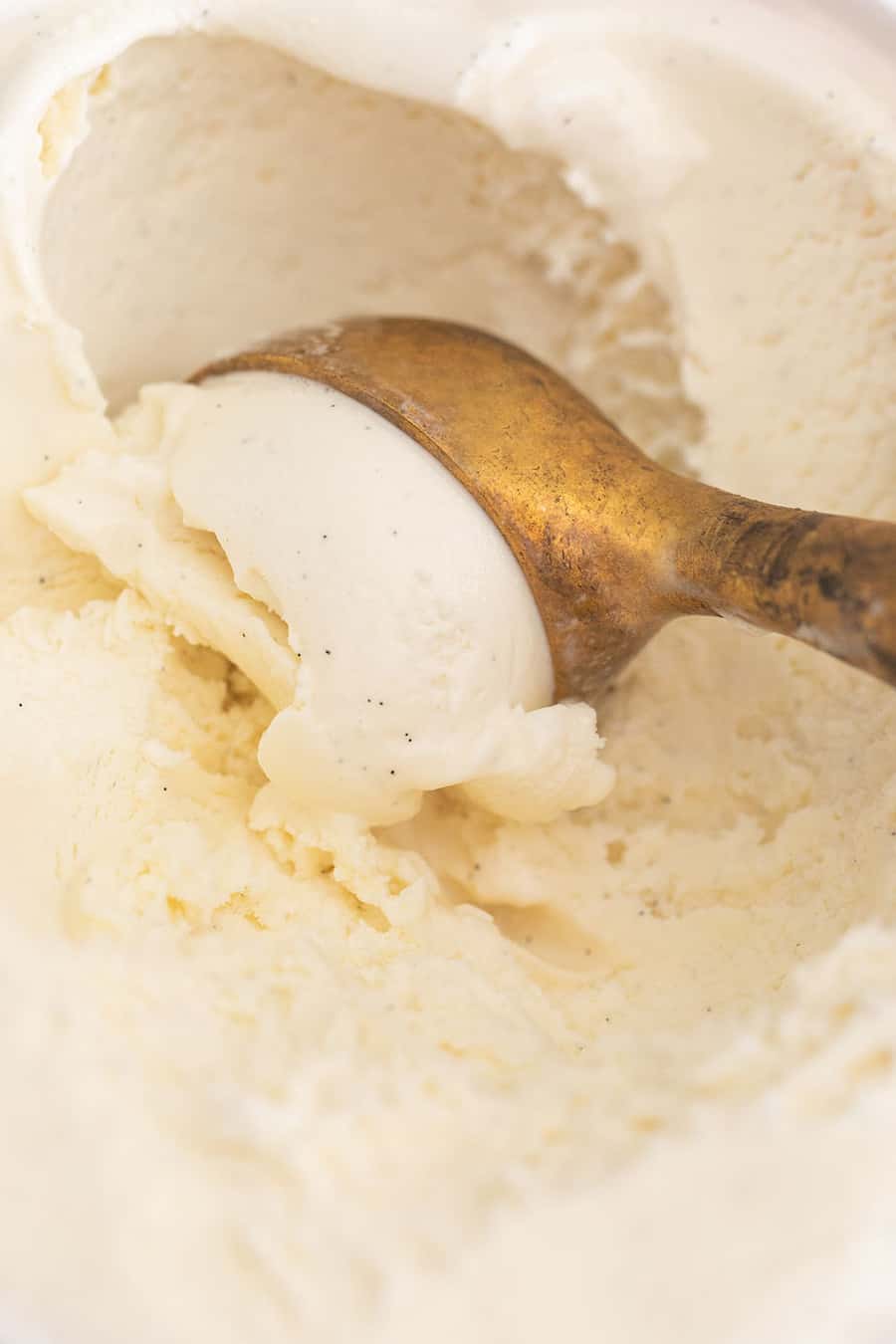 scoop of vanilla ice cream