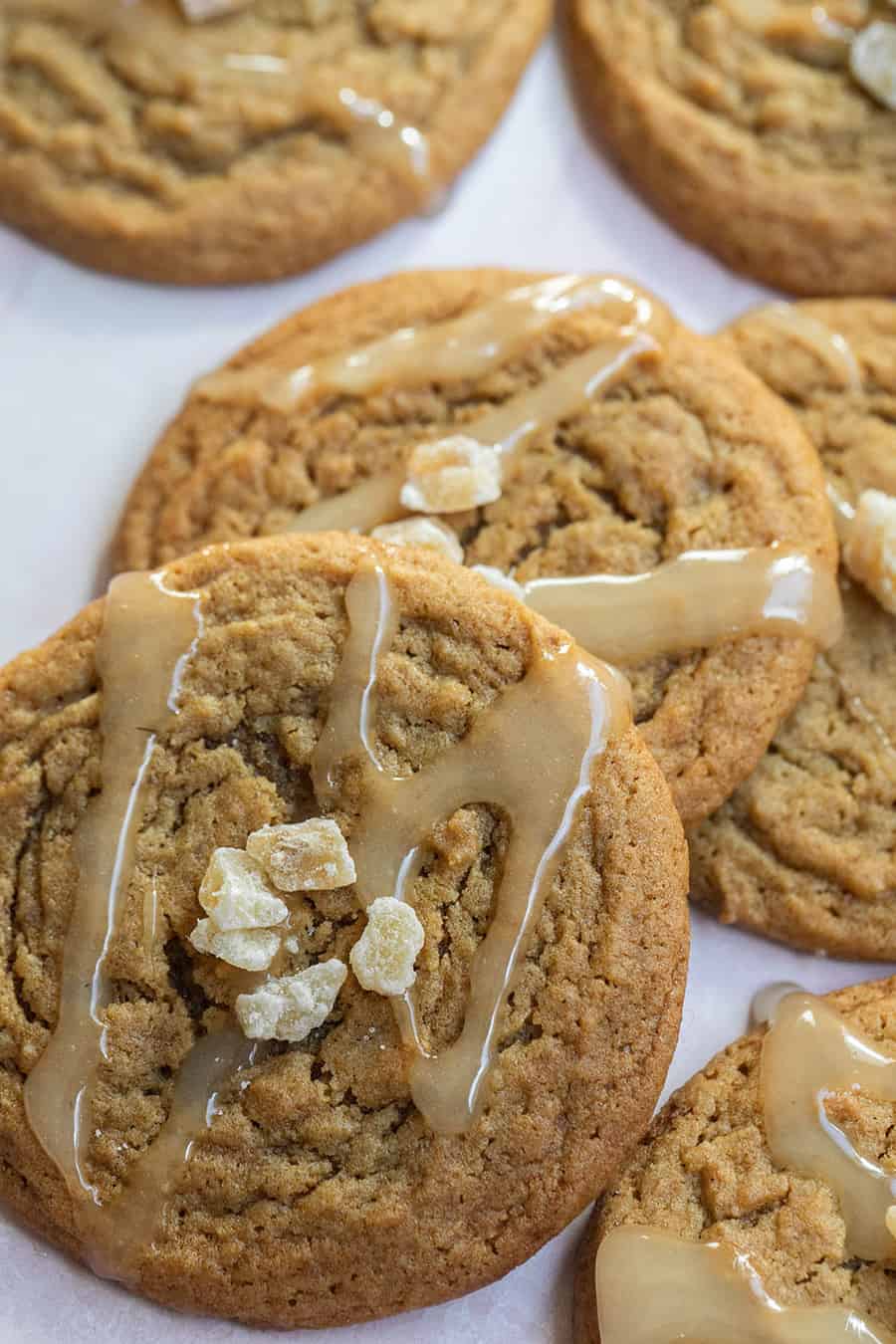 Chewy ginger cookies with honey and ginger 