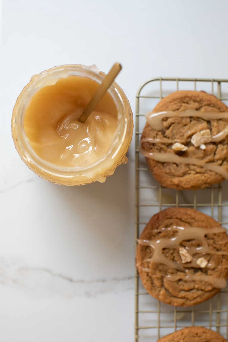 Ginger cookies drizzled with honey 