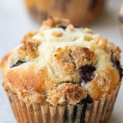 blueberry muffin with streusel