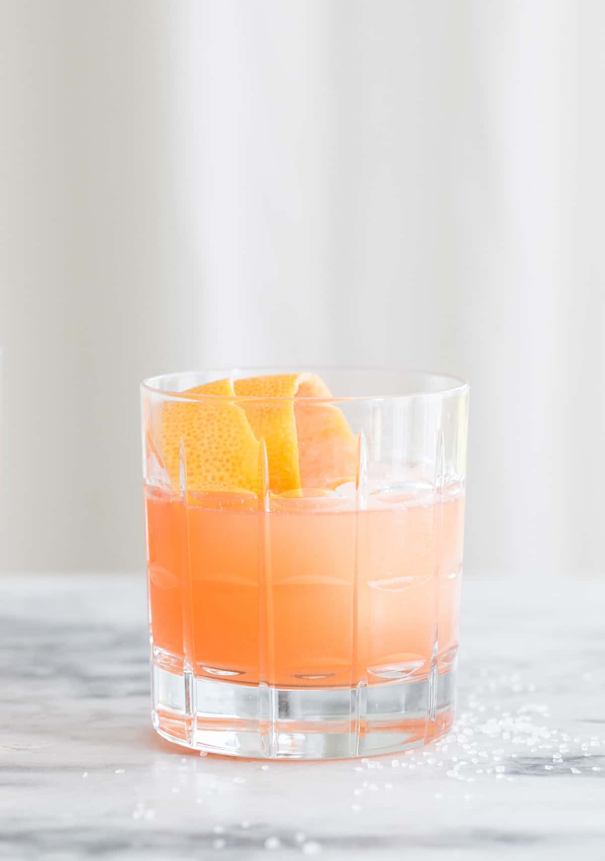 25 Easy Mixed Drinks That Taste Amazing - Sugar and Charm