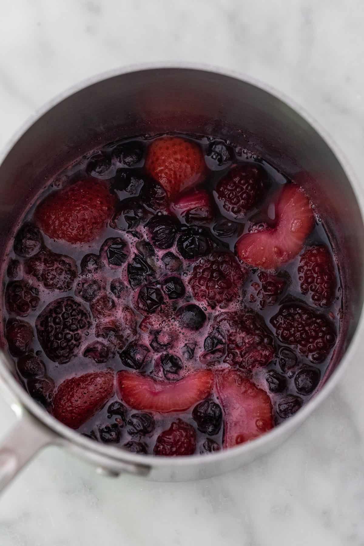 Mixed berry simple syrup 
