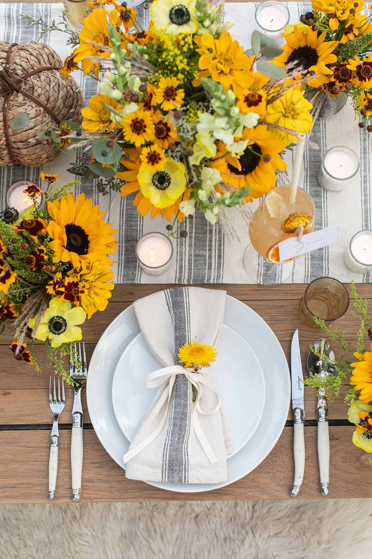 Sunflower Party Paper Table Runner