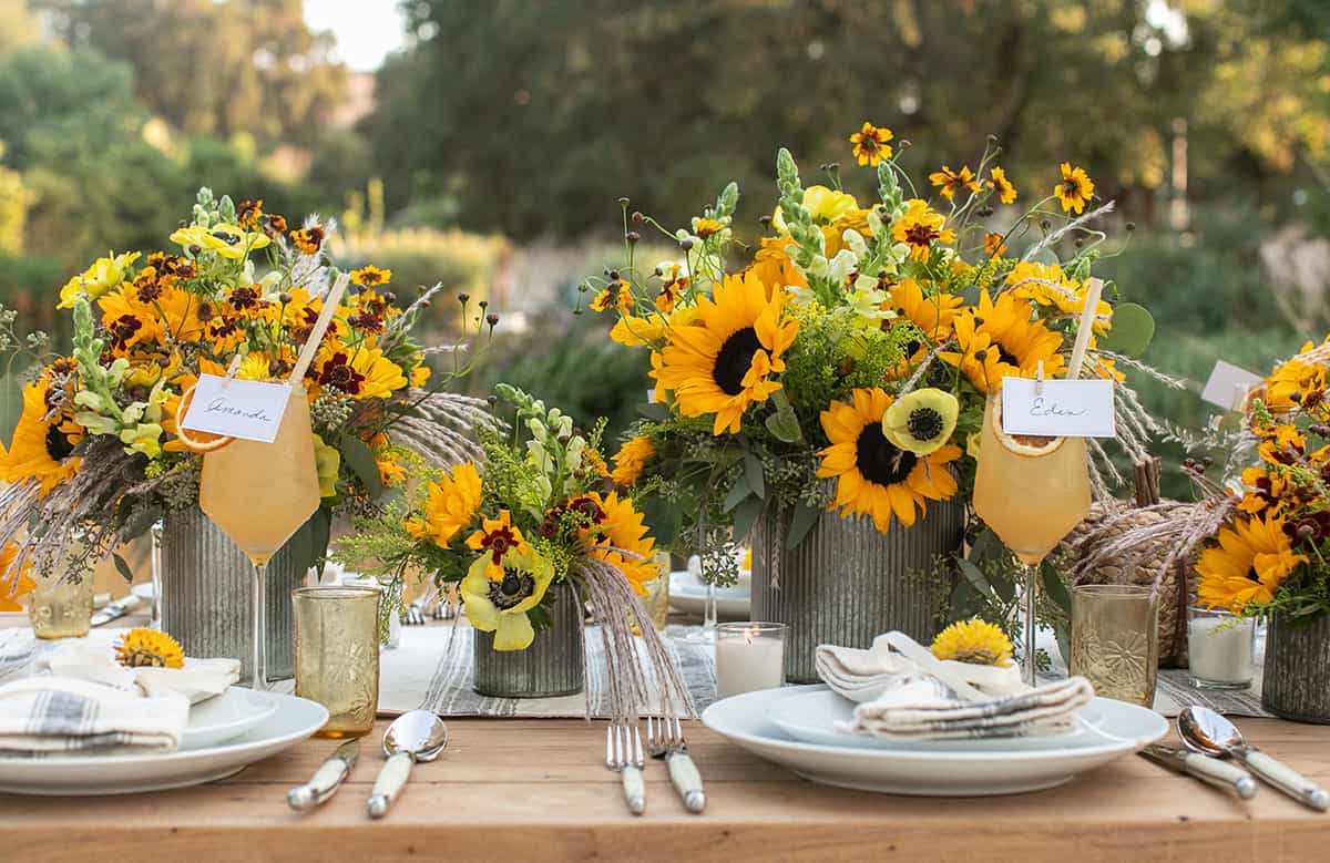 harvest table setting