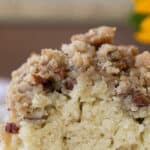 crumb cake with crumb topping