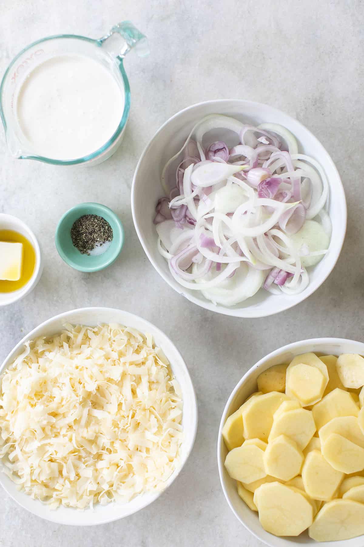 ingrediens to make a cheese potato casserole 