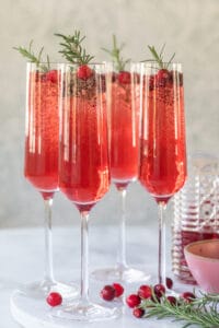 Poinsettia Drink – A Champagne Cocktail
