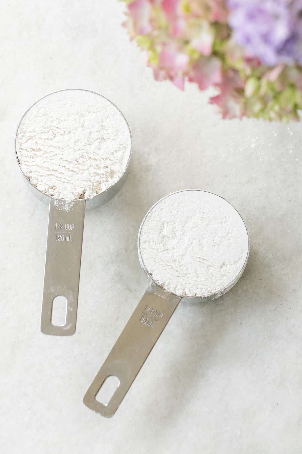flour in measuring cups