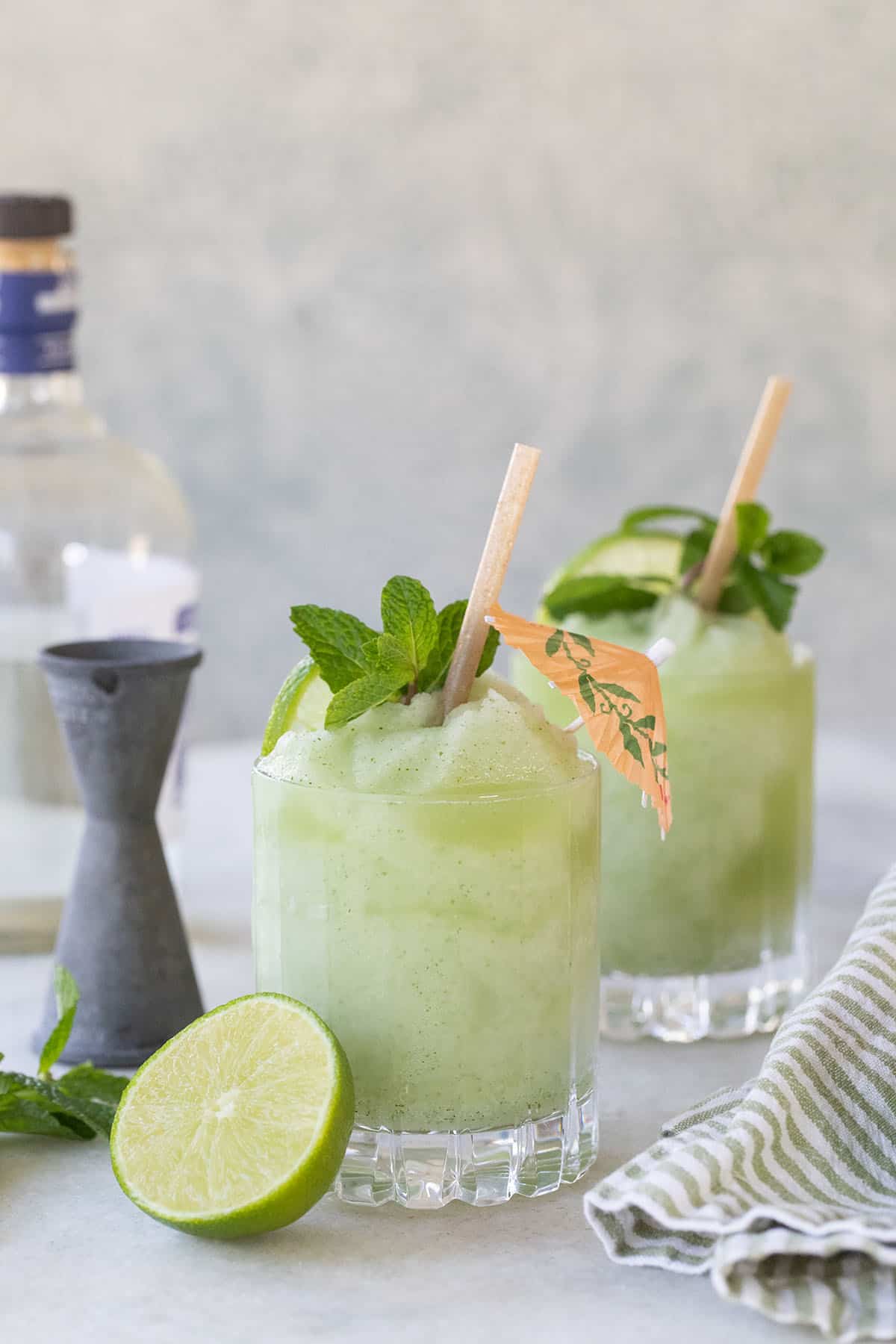 Frozen Pineapple Mojito Cocktail Recipe