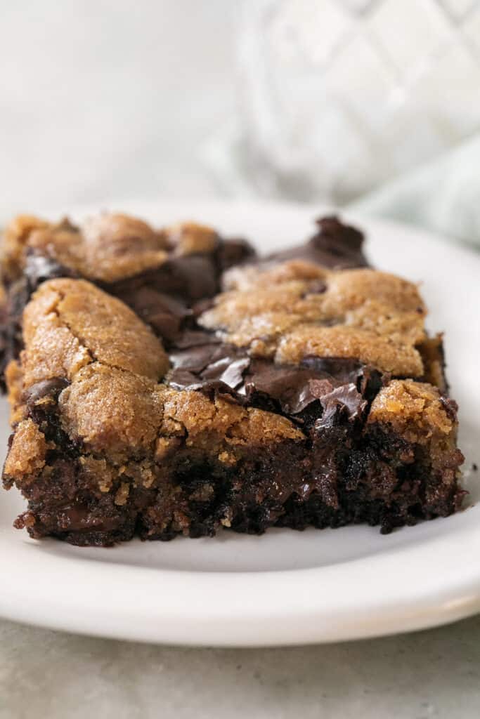 Easy Brookies Recipe - Cookies and Brownies Combined