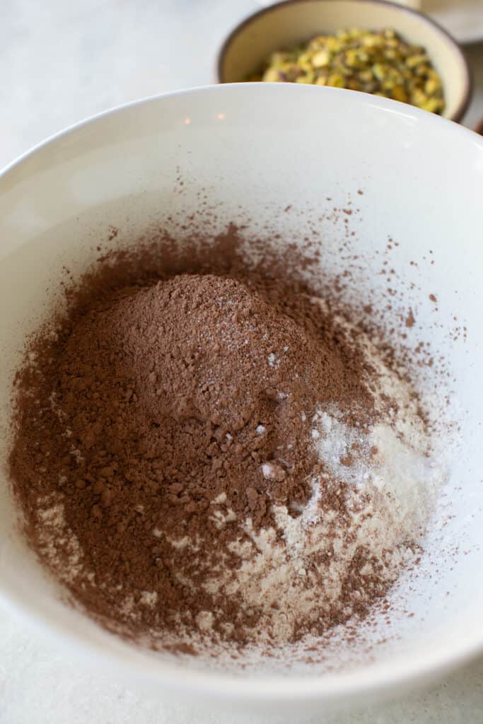 Dry ingredients in a bowl to make sable cookies.