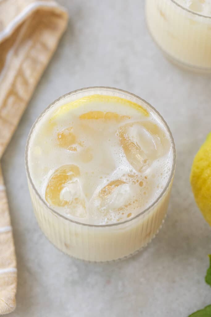 Easy Creamy Lemonade Recipe