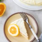 Slice of cake with ricotta and orange.