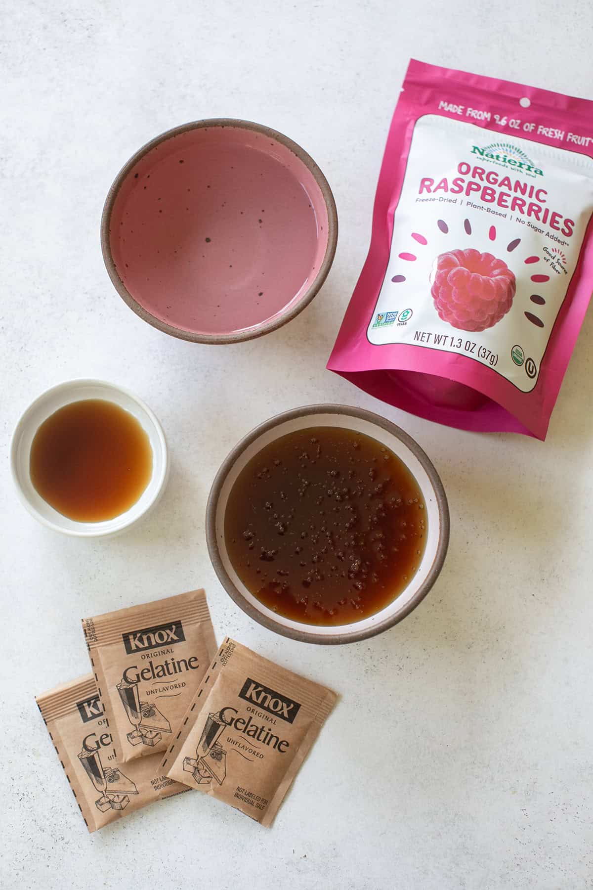 Ingredients to make healthy marshmallows.