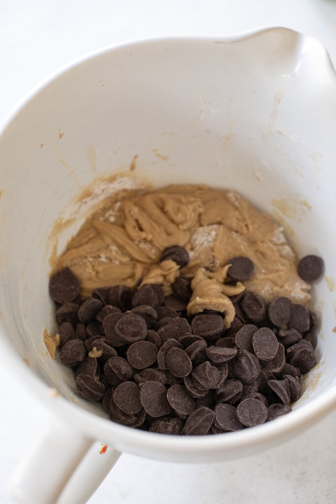 Super Cookie Chips™ Semisweet Chocolate Baking Chips with cookie batter.