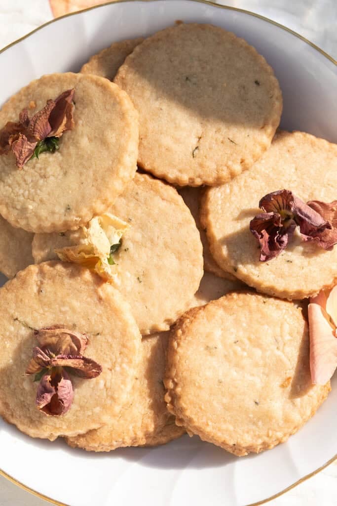 Brown butter shortbread cookies.